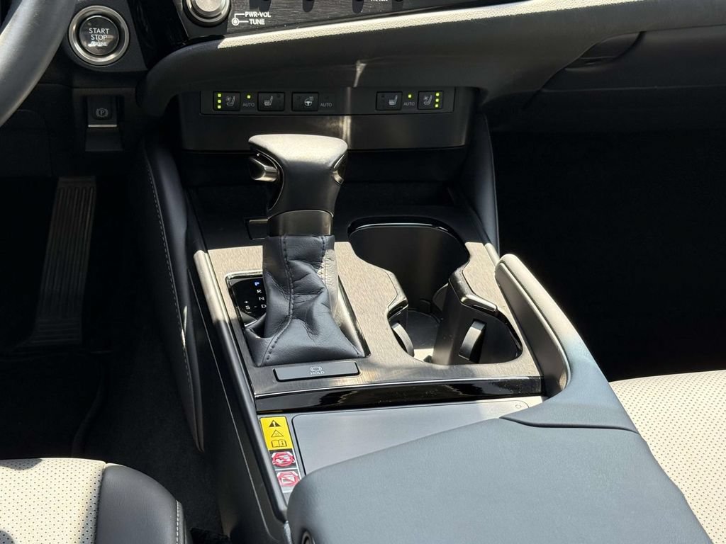 Used 2023 Lexus ES 350 w/ Premium Package FWD image 18