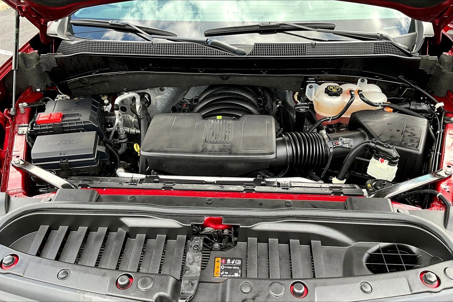 Used 2023 Chevrolet Silverado 1500 LT image 32