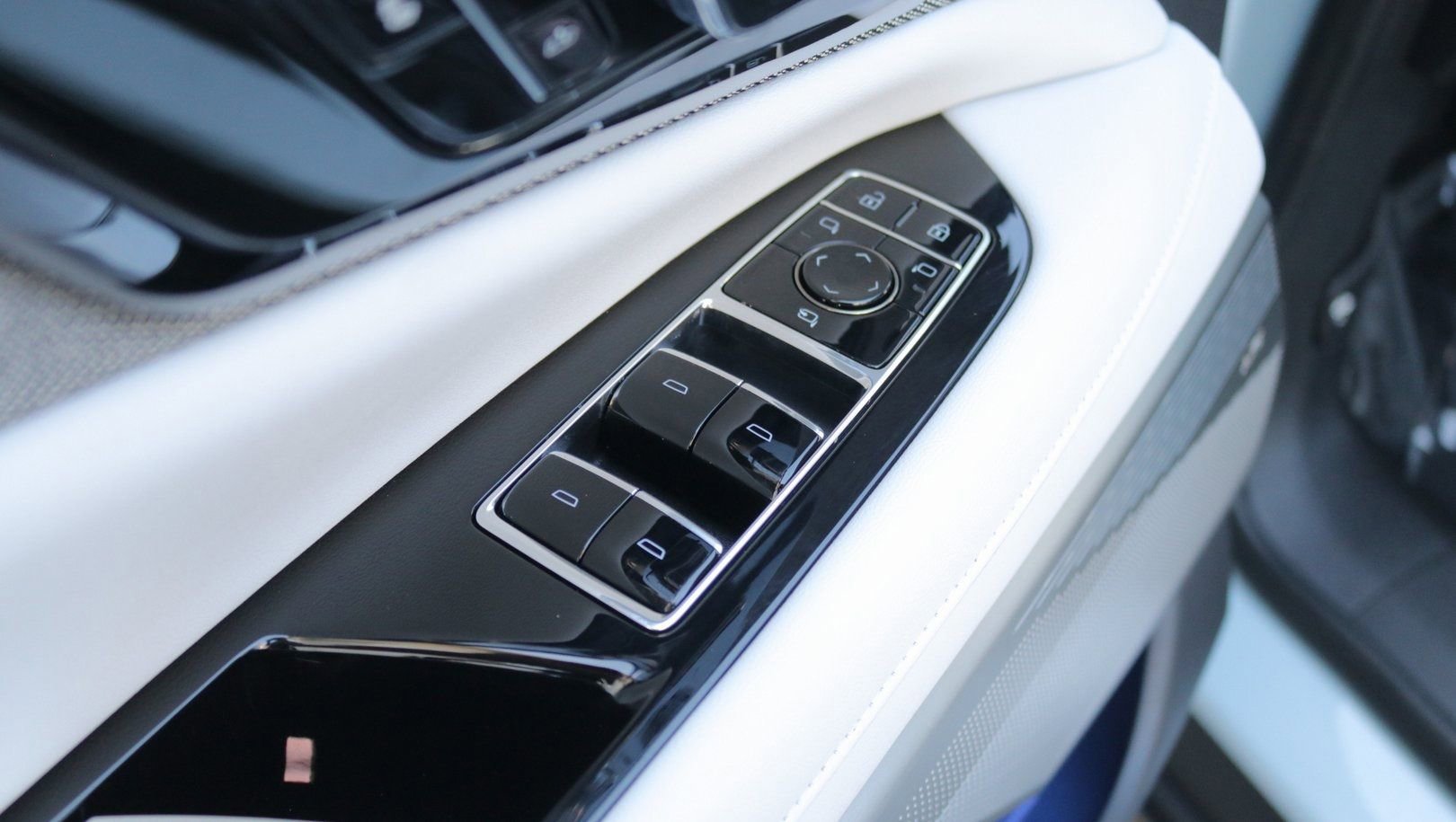 New 2026 Cadillac Optiq Sport 1 RWD image 11