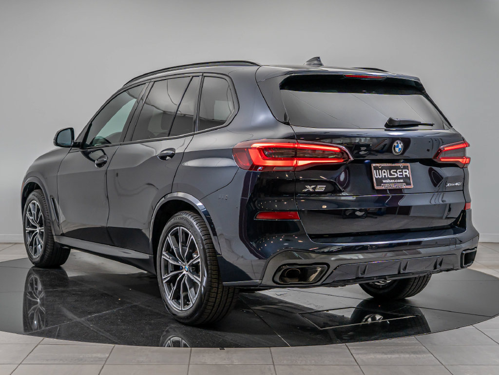 Used 2022 BMW X5 xDrive40i w/ M Sport Package AWD/4WD image 6