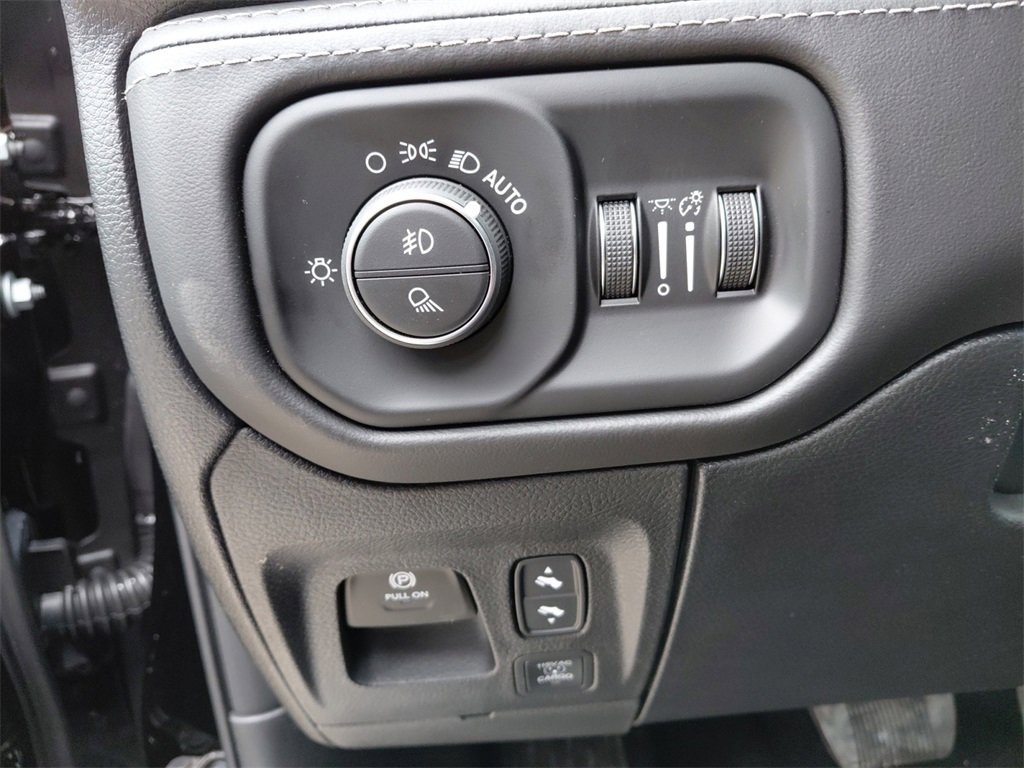 New 2026 RAM 1500 Limited image 30