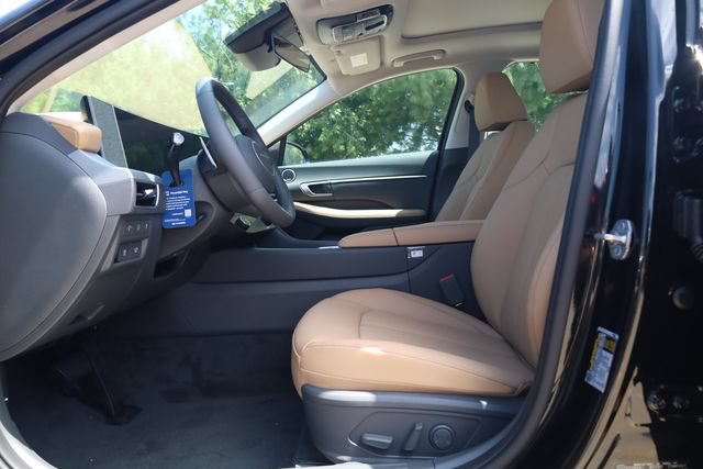 New 2026 Hyundai Sonata Limited FWD image 14