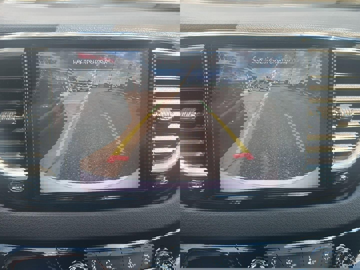 New 2026 Chrysler Voyager LX image 15