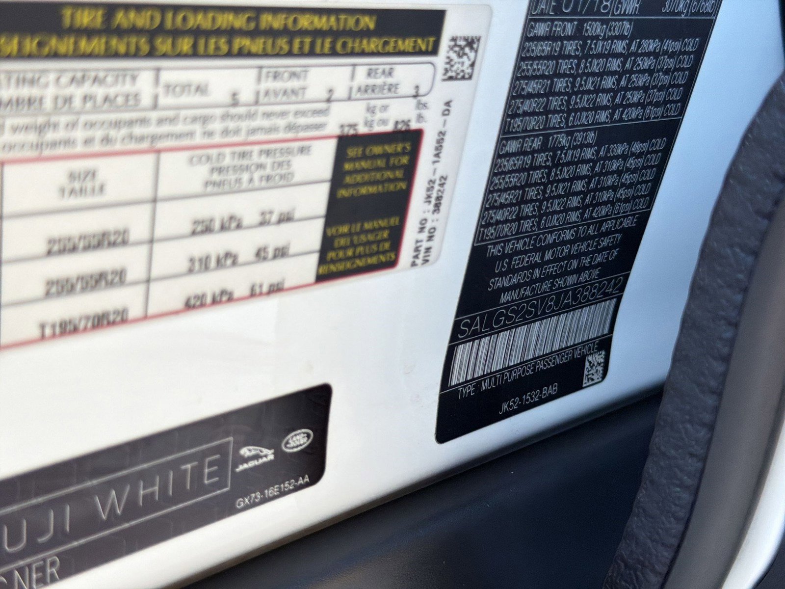 Used 2018 Land Rover Range Rover HSE image 20