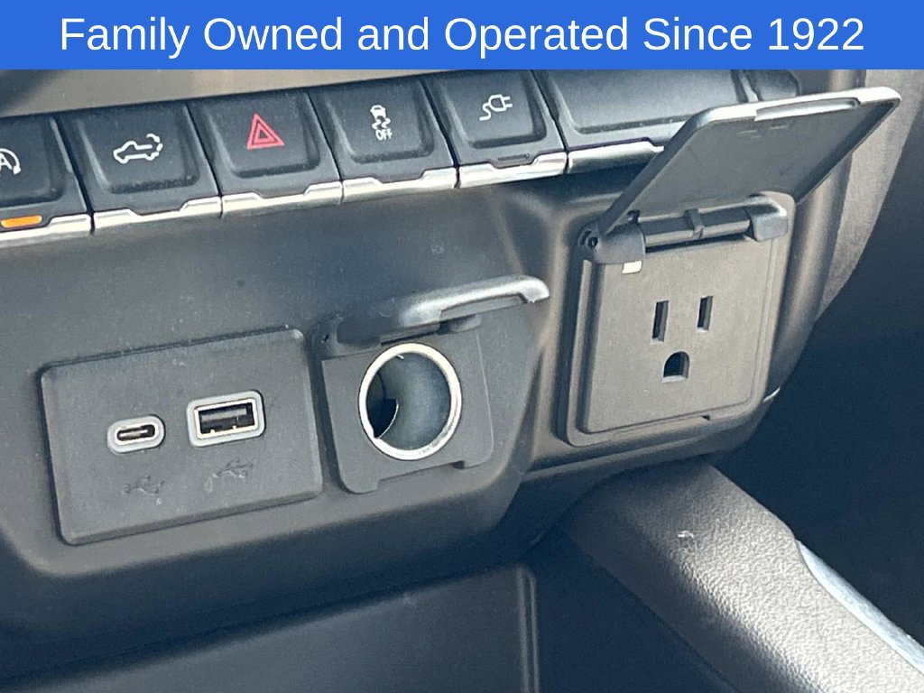 Used 2020 Chevrolet Silverado 1500 RST AWD/4WD image 20