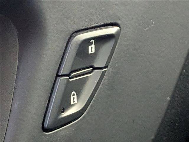 Used 2022 Chevrolet Malibu LT FWD image 12