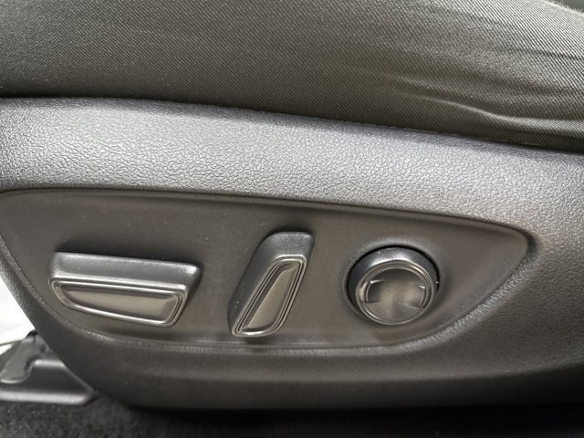 Used 2024 Toyota RAV4 XLE image 25