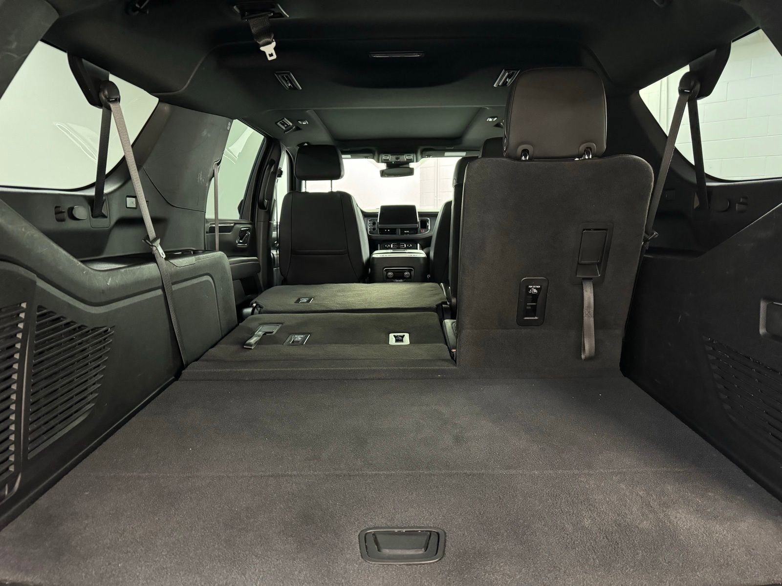 Used 2023 Chevrolet Suburban RST image 35