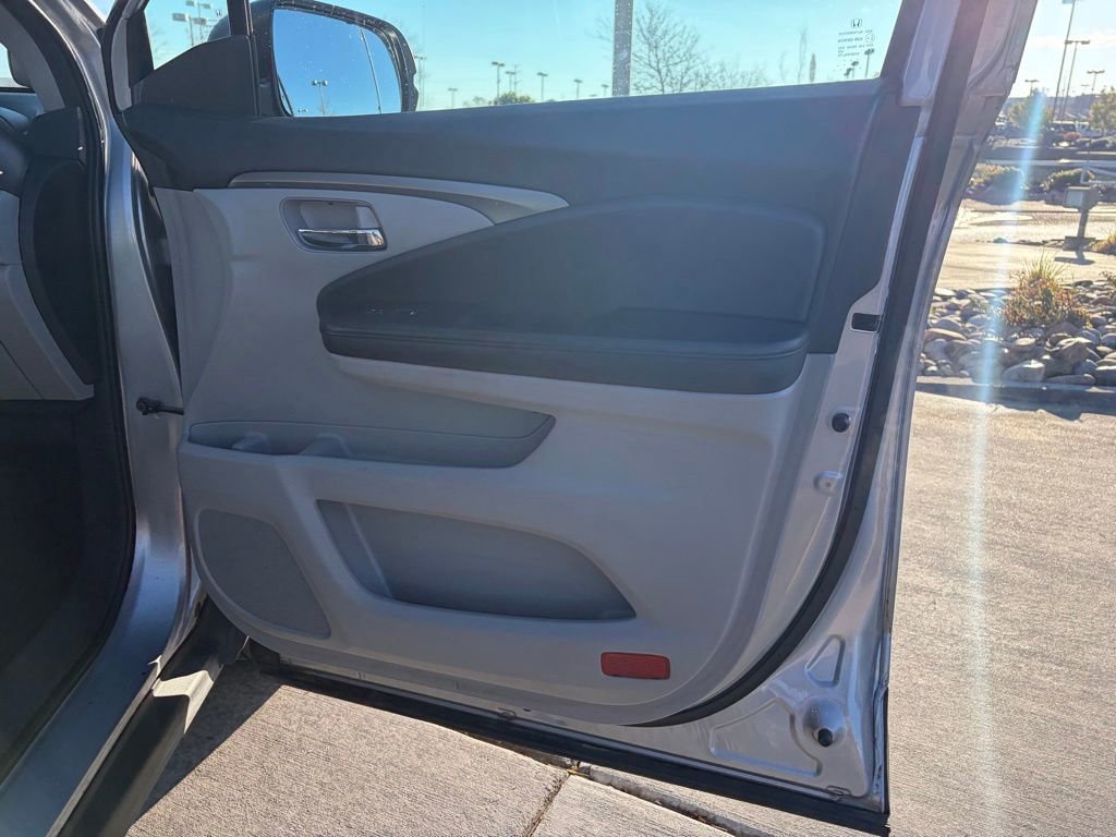 Used 2018 Honda Pilot EX-L image 17