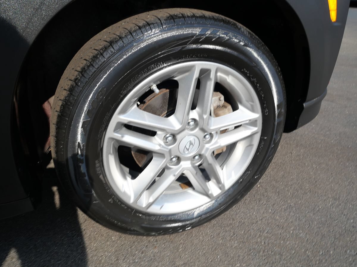 Used 2021 Hyundai Kona SE FWD image 38