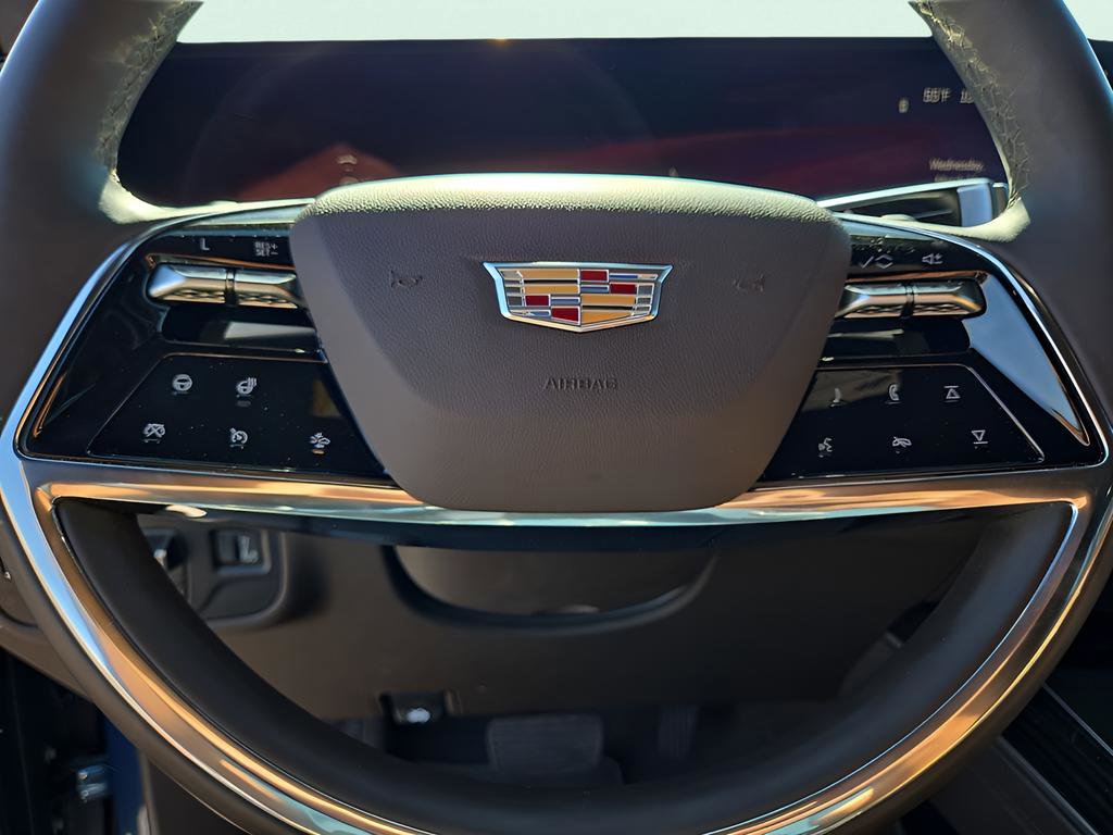 Used 2025 Cadillac Escalade Premium Luxury RWD image 20
