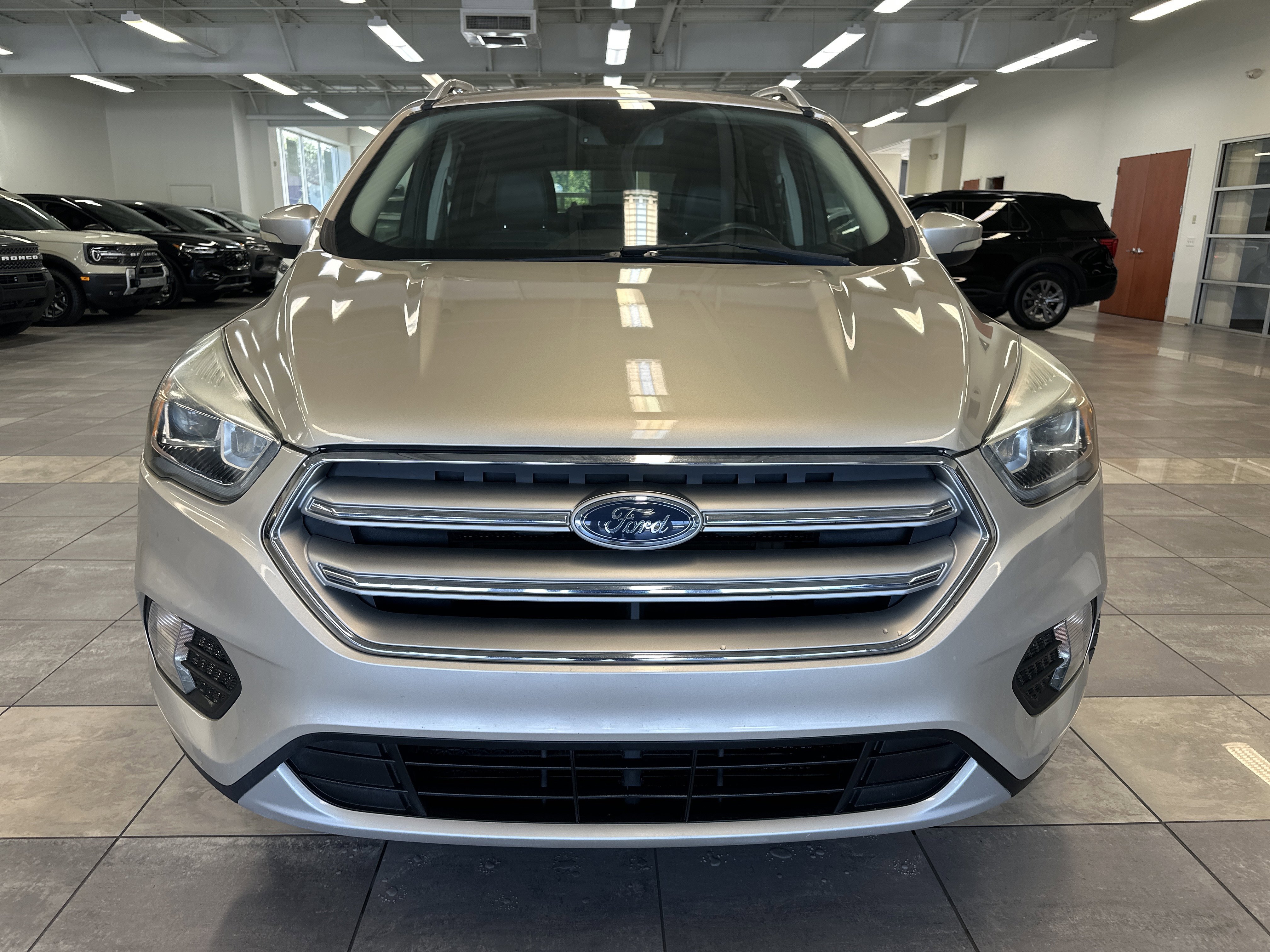 Used 2017 Ford Escape Titanium image 18