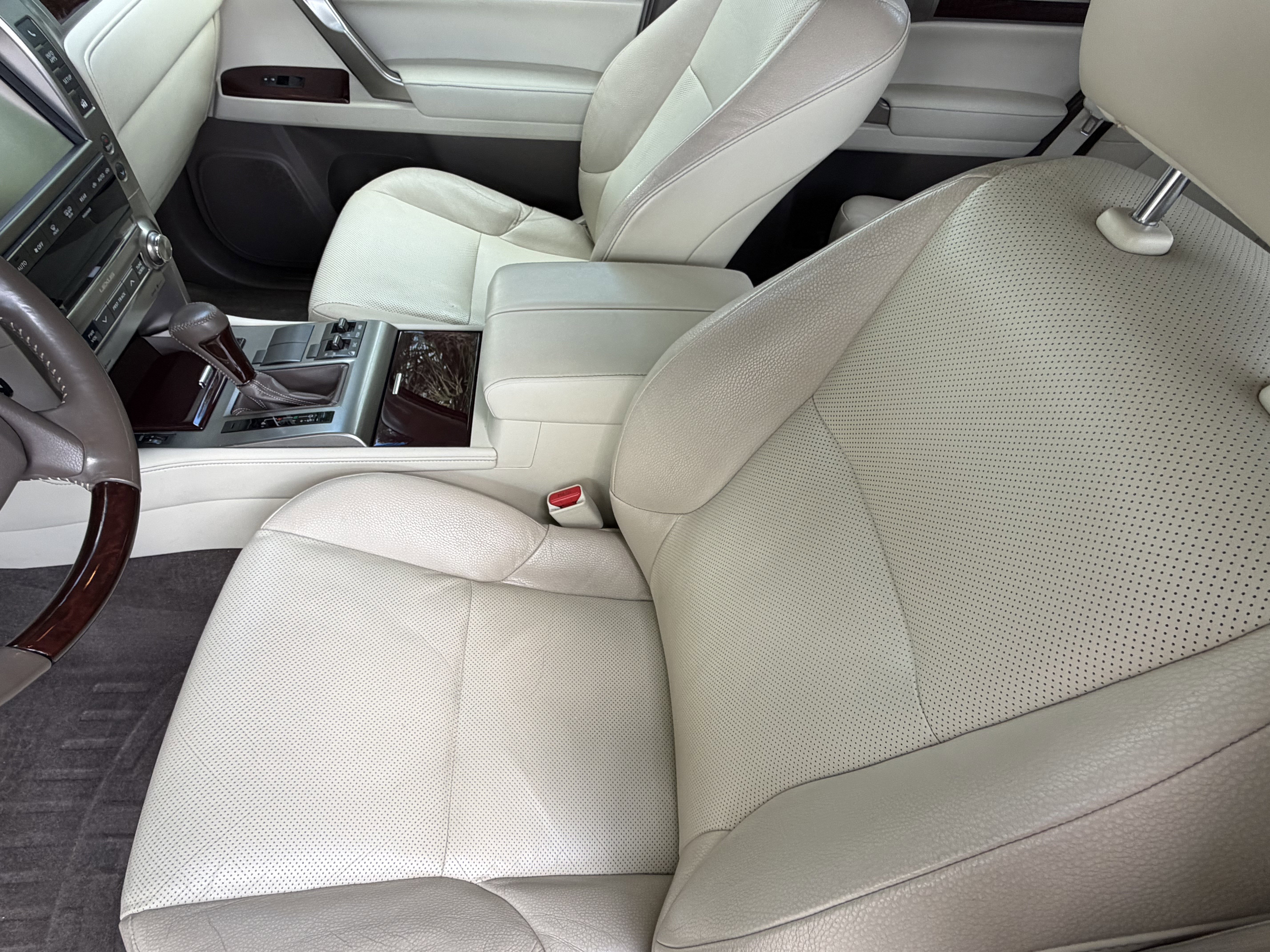 Used 2019 Lexus GX 460 Premium AWD/4WD image 16