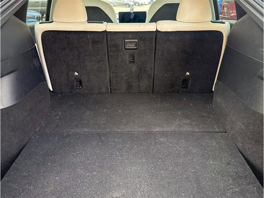 Used 2022 Tesla Model Y Performance image 8