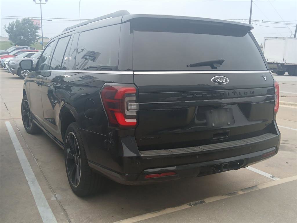 Used 2022 Ford Expedition Max Limited AWD/4WD image 8