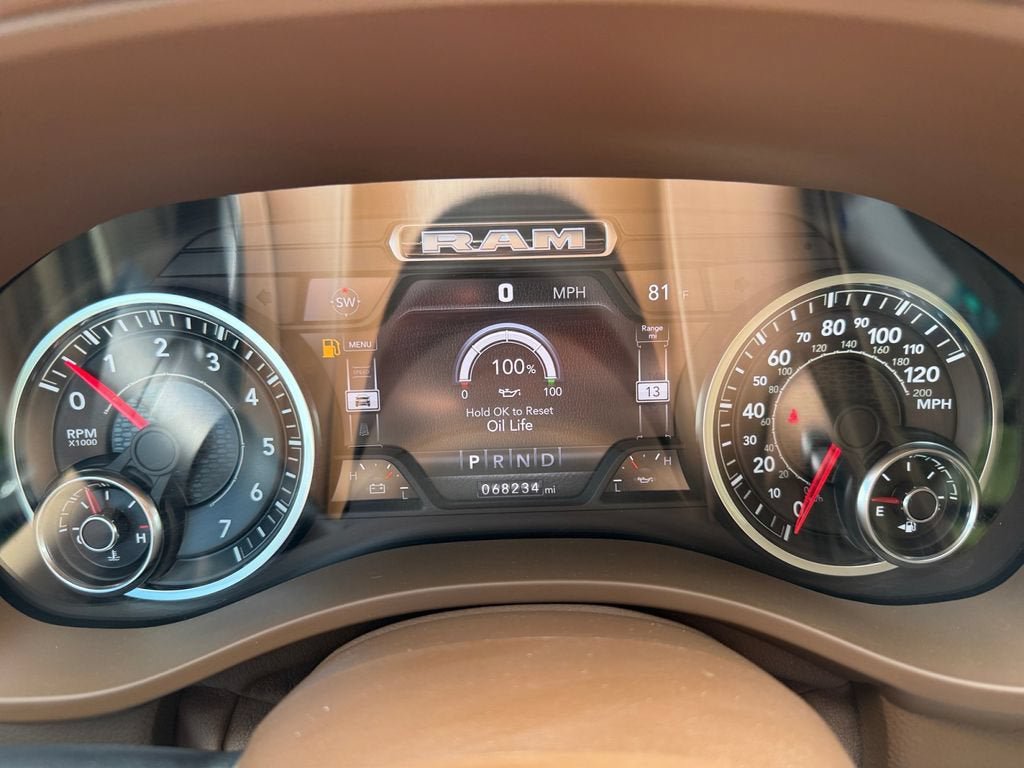 Used 2021 RAM 1500 Laramie AWD/4WD image 14