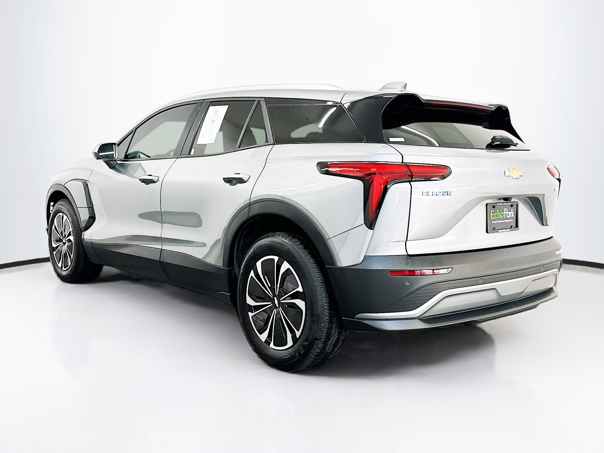 Used 2024 Chevrolet Blazer EV LT image 5