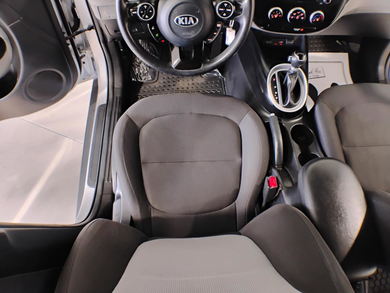 Used 2019 Kia Soul image 63