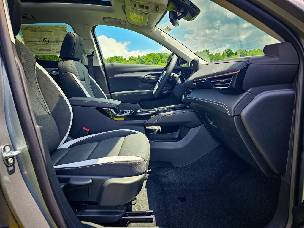 New 2026 Buick Envision Sport Touring AWD/4WD image 41