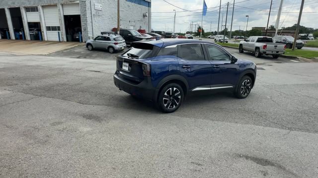 Used 2025 Nissan Kicks SV AWD/4WD image 8