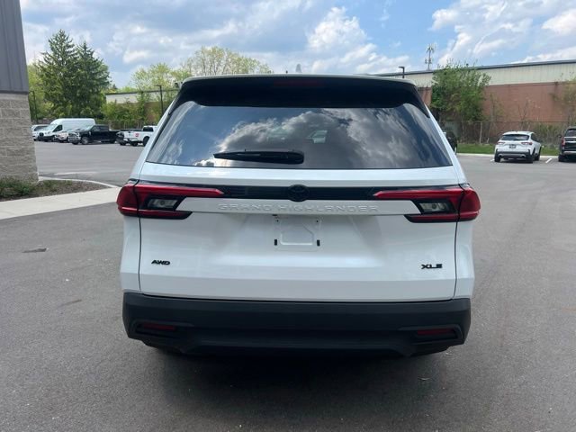 Used 2024 Toyota Grand Highlander AWD image 6