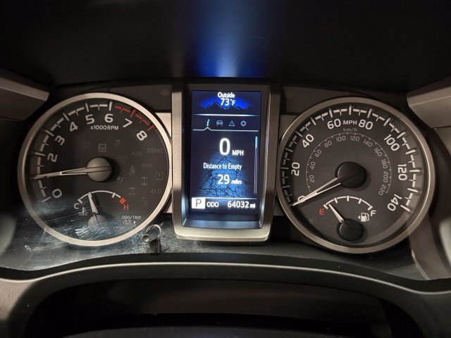 Used 2021 Toyota Tacoma SR5 RWD image 19