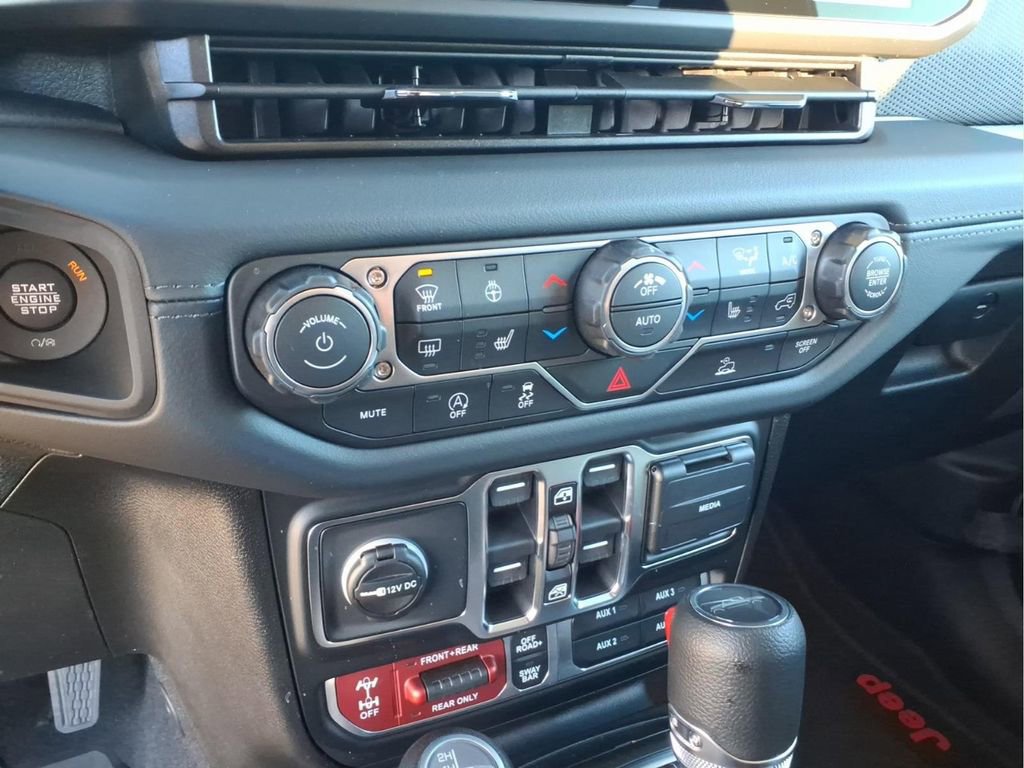 New 2026 Jeep Gladiator Rubicon w/ Steel Power Dome Hood Package image 18