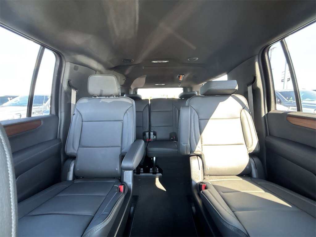 New 2026 GMC Yukon XL Denali image 13