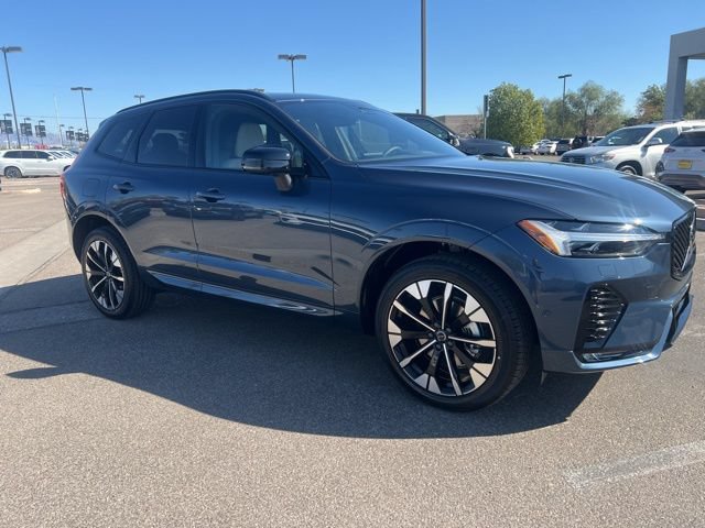 New 2026 Volvo XC60 B5 Plus w/ Protection Package Premier