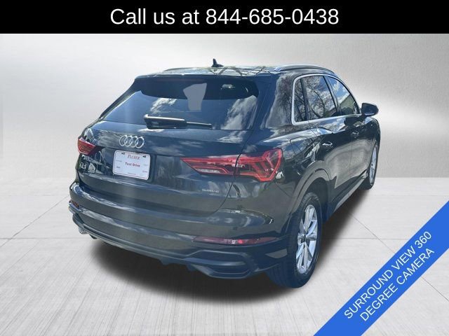 Used 2022 Audi Q3 2.0T Premium Plus w/ Premium Plus Package image 5