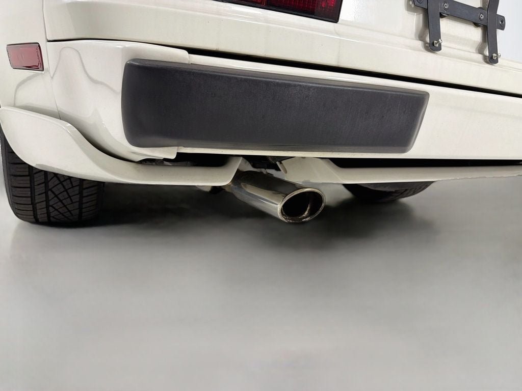 Used 1988 Porsche 944 Turbo RWD image 14