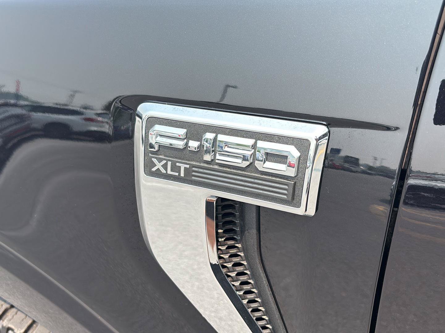 Used 2024 Ford F150 XLT w/ Tow/Haul Package AWD/4WD image 11