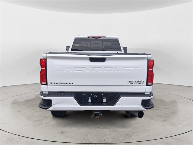 Used 2024 Chevrolet Silverado 2500 High Country w/ High Country Premium Package image 4