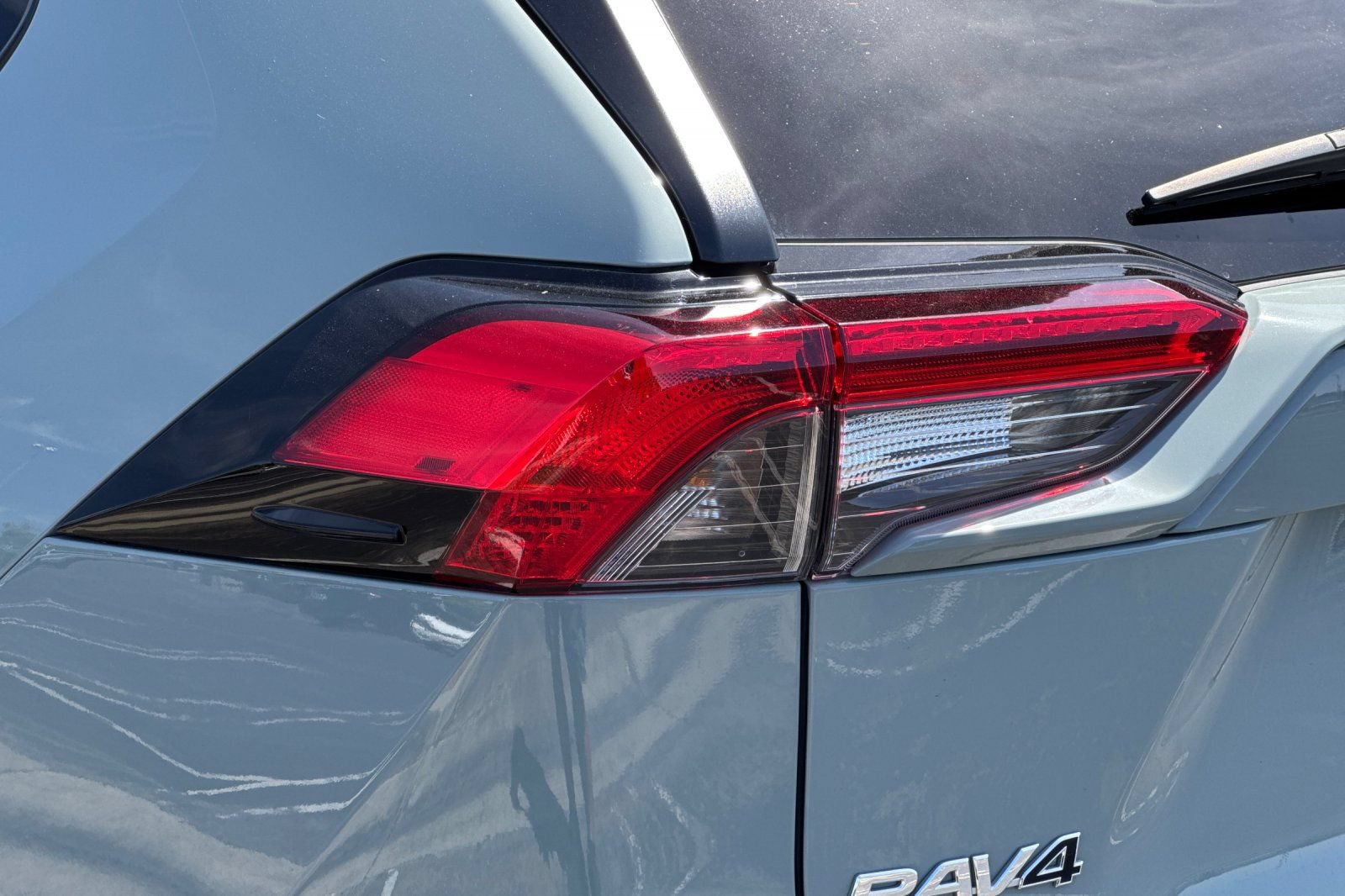 Used 2022 Toyota RAV4 XLE w/ Convenience Package AWD/4WD image 49