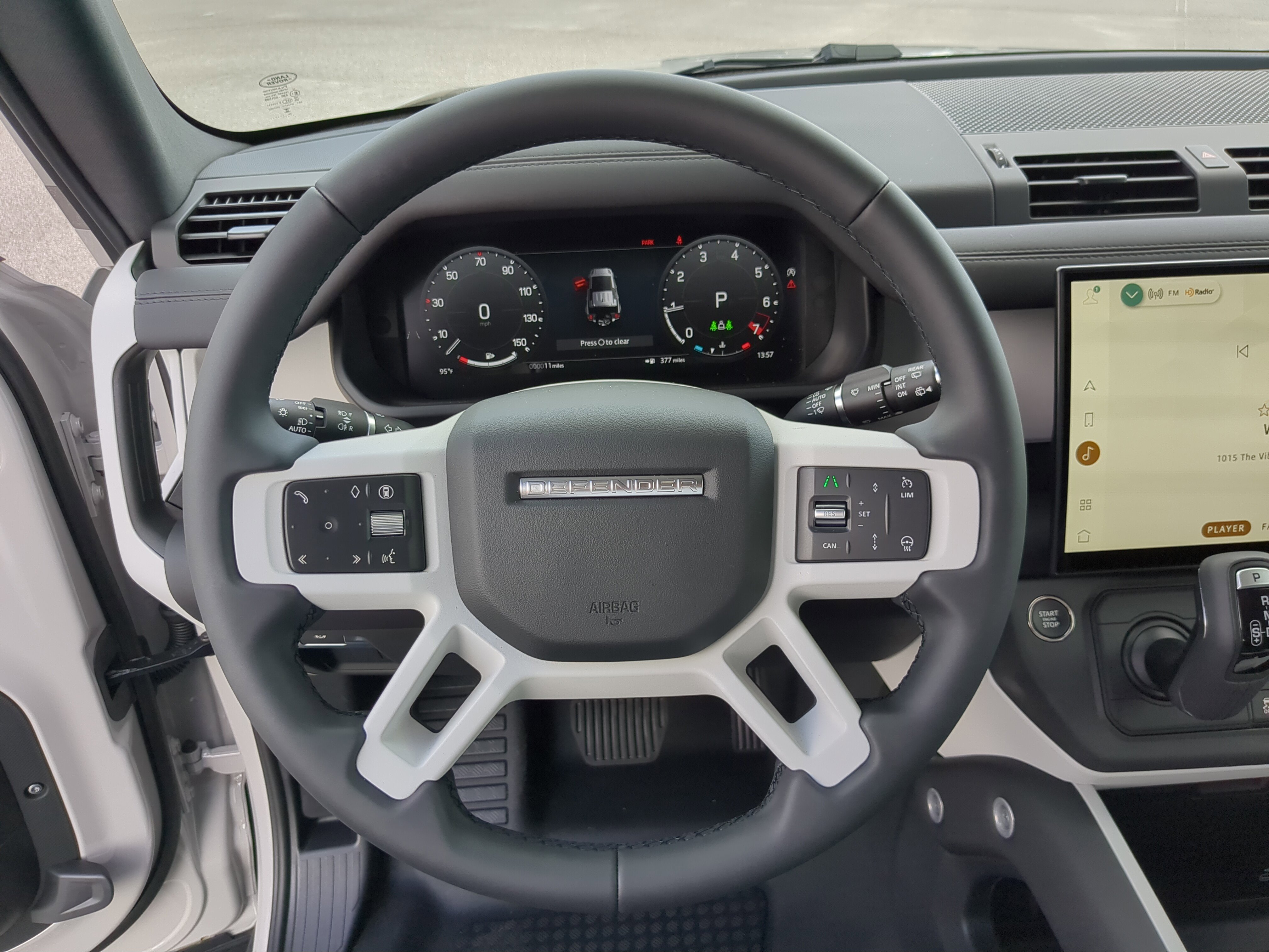 New 2026 Land Rover Defender 110 S image 28