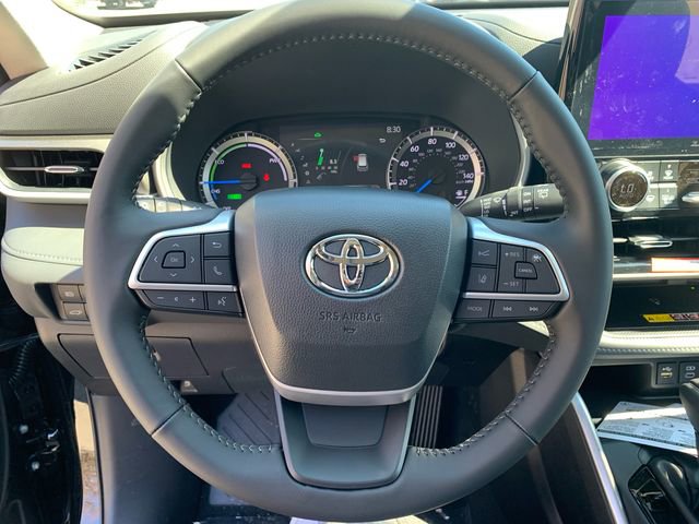 New 2026 Toyota Highlander XLE image 16