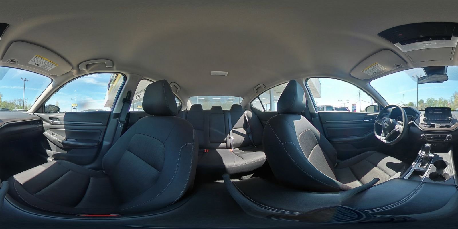 Used 2025 Nissan Altima 2.5 SV FWD image 42