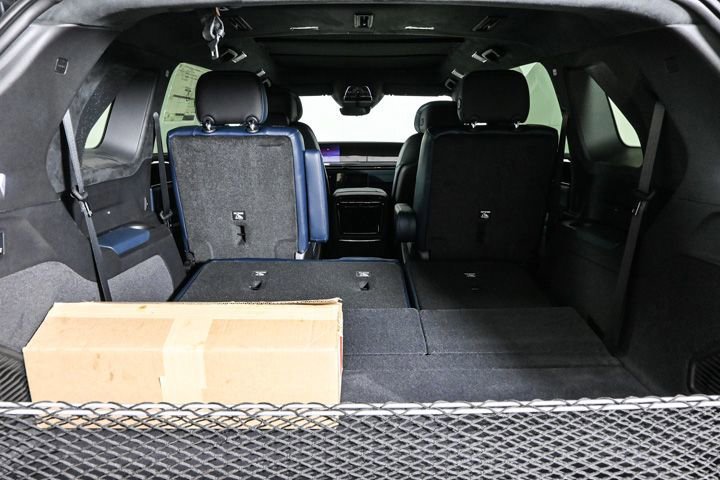 New 2025 Cadillac Escalade IQ Sport 2 image 34