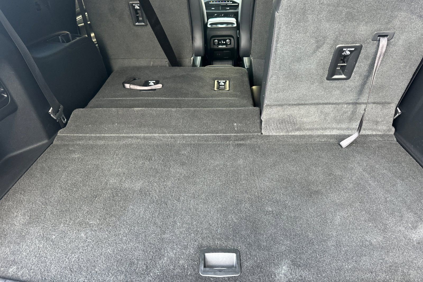 Used 2025 Buick Enclave Preferred image 18