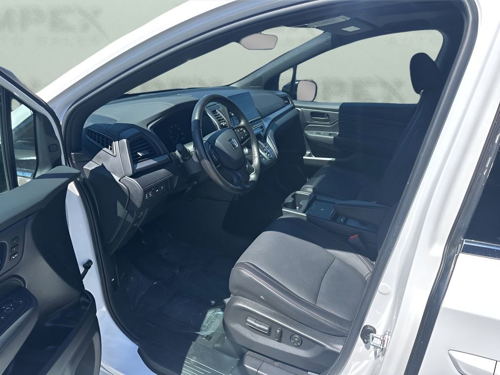 Used 2025 Honda Odyssey Sport-L image 9
