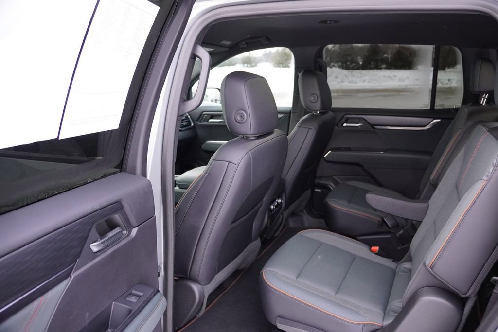 Certified 2024 GMC Acadia AT4 w/ Super Cruise Package image 18