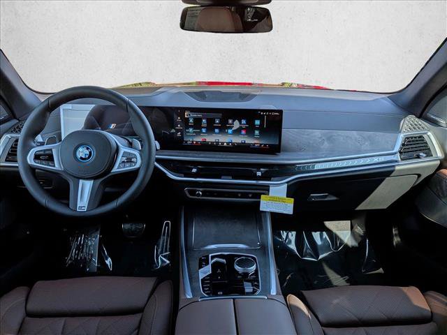 New 2026 BMW X5 xDrive50e w/ M Sport Package AWD/4WD image 16