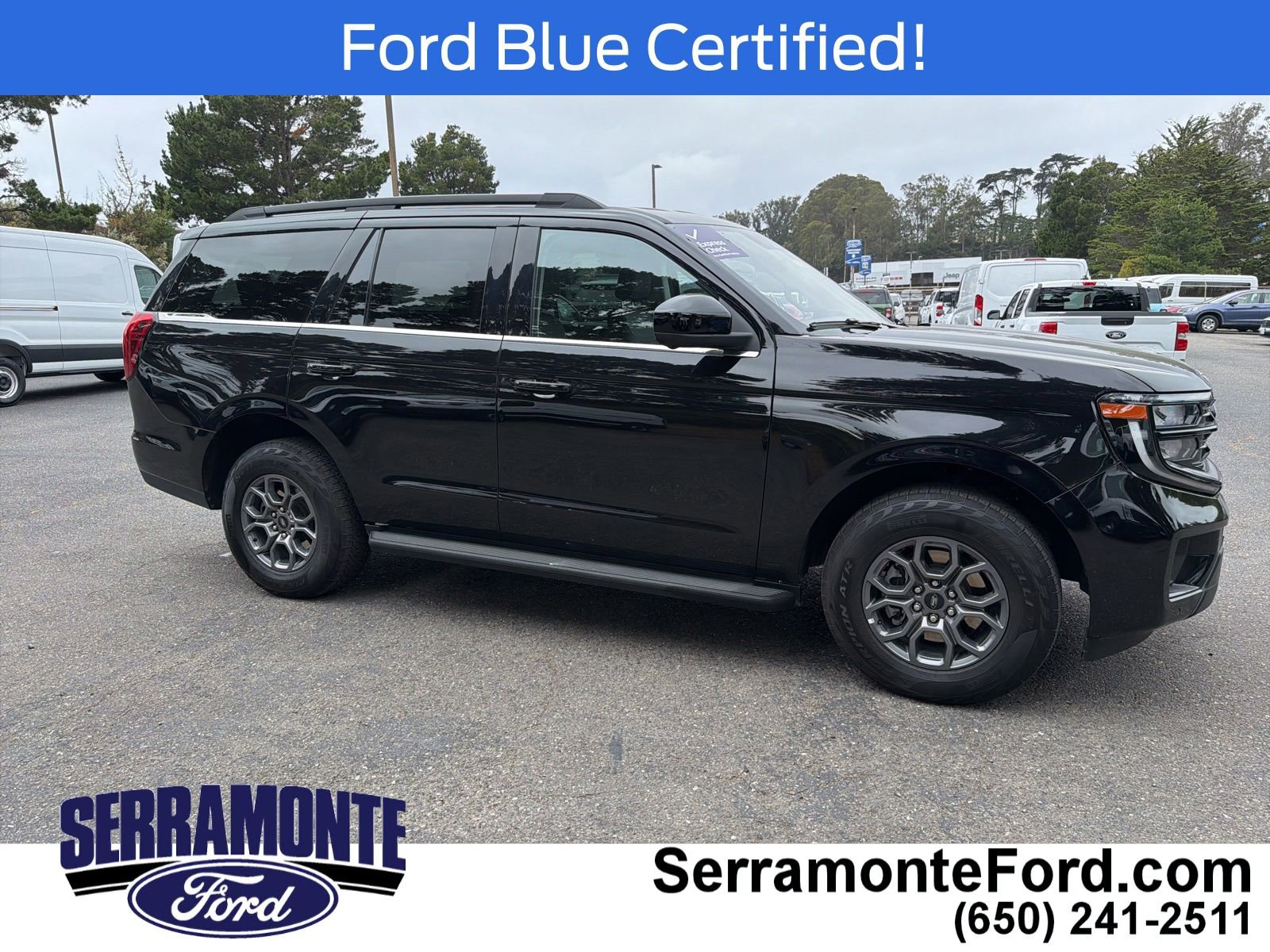 Certified 2025 Ford Expedition Active AWD/4WD image 4