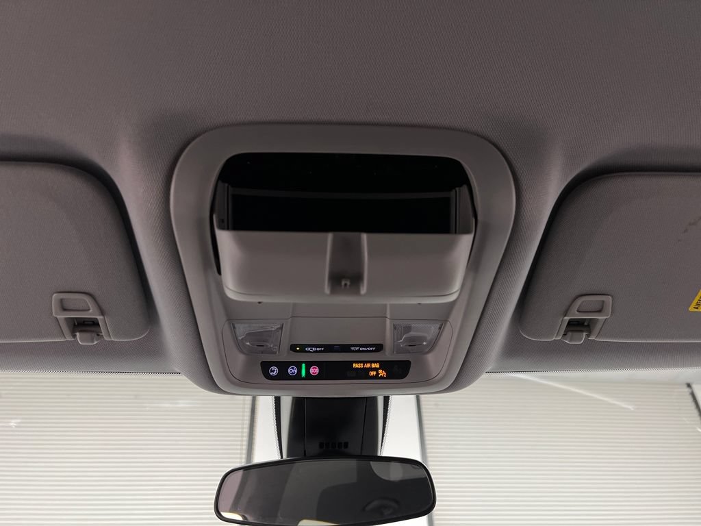Used 2025 Chevrolet Blazer LT FWD image 65