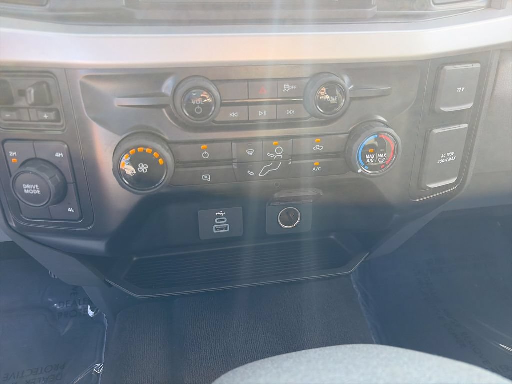 Used 2025 Ford F250 XLT AWD/4WD image 22