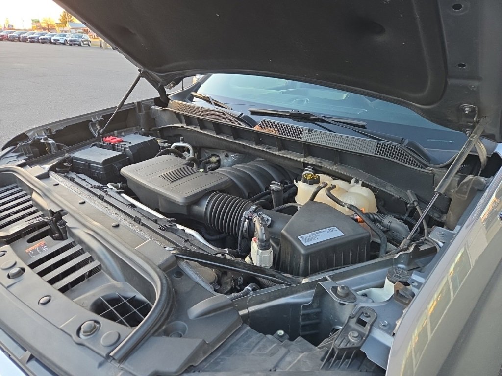 Used 2019 Chevrolet Silverado 1500 LT image 40