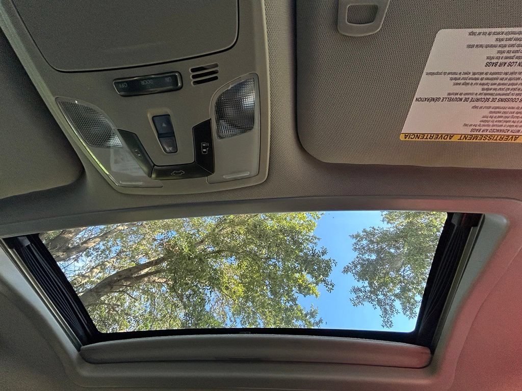 Used 2016 Toyota Sienna SE FWD image 29