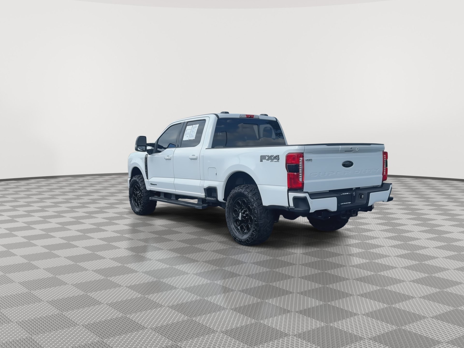 Used 2024 Ford F250 Lariat w/ Lariat Ultimate Package AWD/4WD image 7