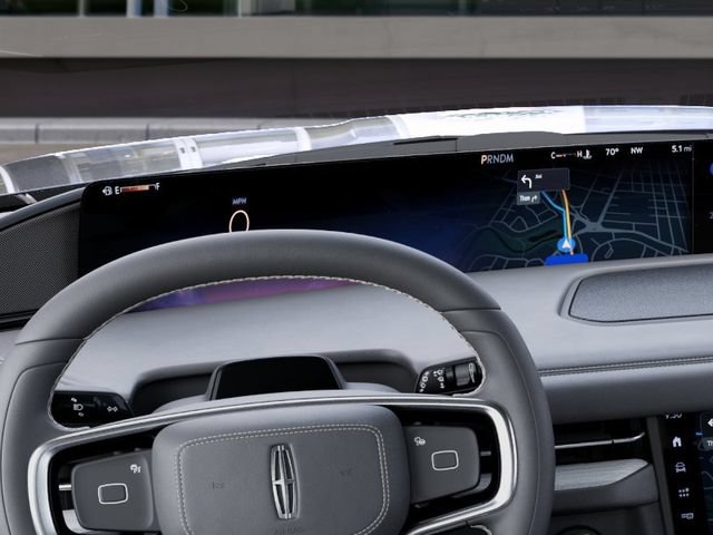 New 2027 Lincoln Navigator Reserve AWD/4WD image 13