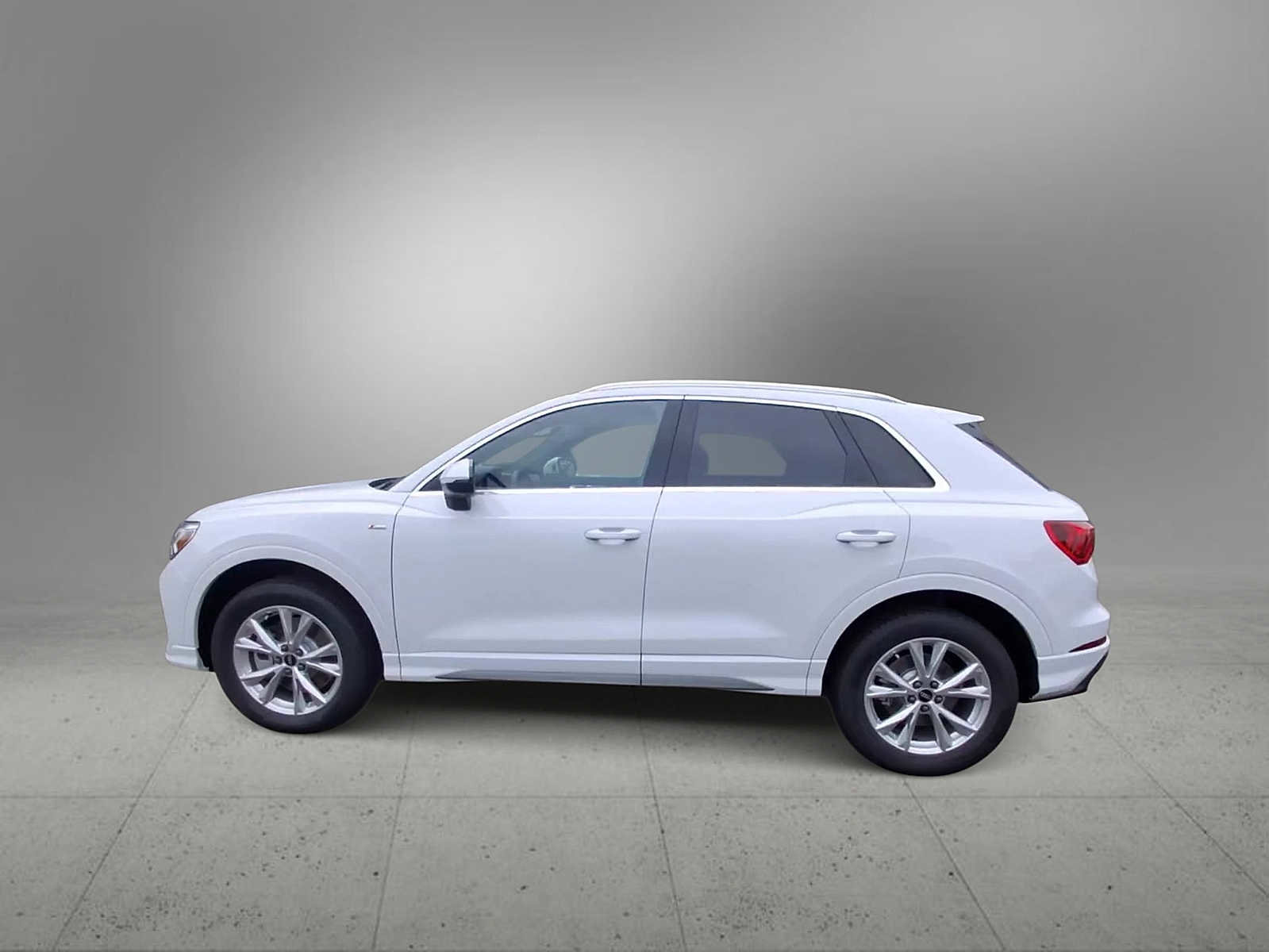 New 2025 Audi Q3 2.0T Premium image 5